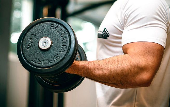 Inyección de Estanozolol: Aplicación y Efectos Inyección de Estanozolol: Aplicación y Efectos